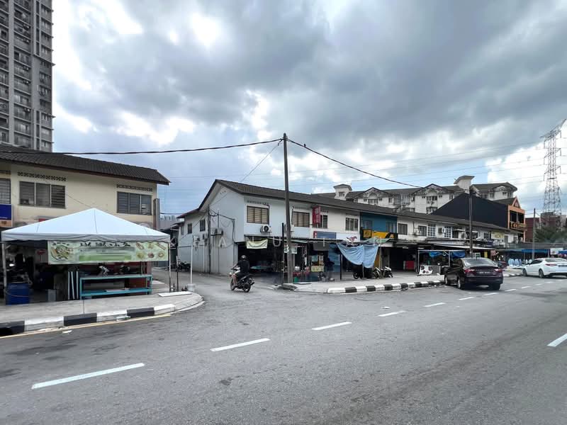 Shop for Rent in Setapak (Kuala Lumpur) - Keanu Tan - Exterior - PropertyGuru.com.my