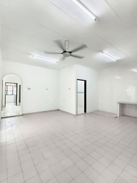 Rumah Berkembar untuk Dijual di Taman Sentosa (Johor Bahru) - Joan Sin - PropertyGuru.com.my