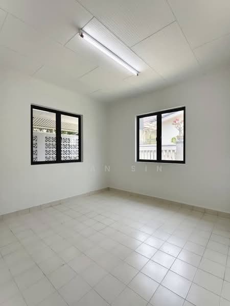 Rumah Berkembar untuk Dijual di Taman Sentosa (Johor Bahru) - Joan Sin - PropertyGuru.com.my