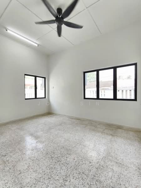 Rumah Berkembar untuk Dijual di Taman Sentosa (Johor Bahru) - Joan Sin - PropertyGuru.com.my
