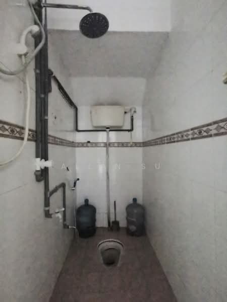 2-storey Terraced House for Rent in Johor Bahru (Johor) - Allan Su - Bathroom - PropertyGuru.com.my
