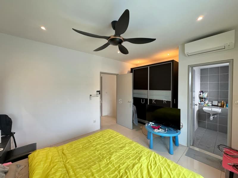 Rumah Teres 2 Tingkat untuk Dijual di Alam Perdana (Puncak Alam) - Nadia Shukri - Bedroom - PropertyGuru.com.my