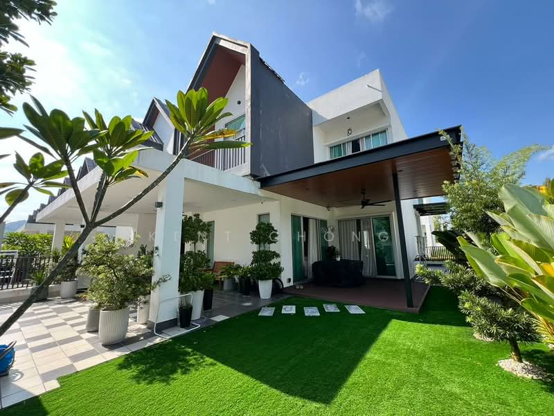 Semi-Detached House for Sale in Eco Forest (Semenyih) - Kent Chong - Exterior - PropertyGuru.com.my