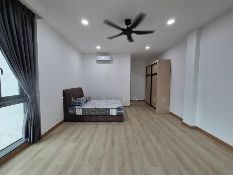 Service Residence for Sale at Green Haven - Tan Bing Yi - Bedroom - PropertyGuru.com.my