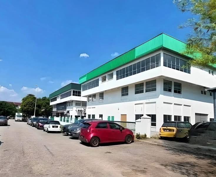 Factory for Rent in Taman Pertama (Cheras) - Esther Tan - Exterior - PropertyGuru.com.my