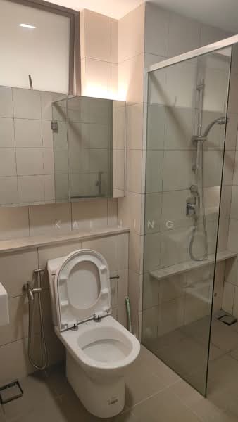 Kondominium untuk Disewa di The WaterEdge (Pinggiran Air) - Kai Jing - Bathroom - PropertyGuru.com.my