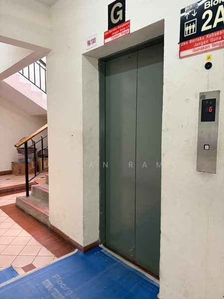 Kondominium untuk Dijual di Sri Lojing Condominiums - Luqman Ramli - Corridor - PropertyGuru.com.my