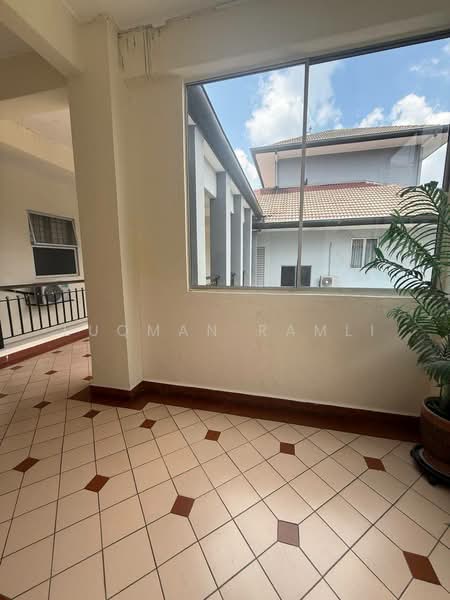 Kondominium untuk Dijual di Sri Lojing Condominiums - Luqman Ramli - Corridor - PropertyGuru.com.my