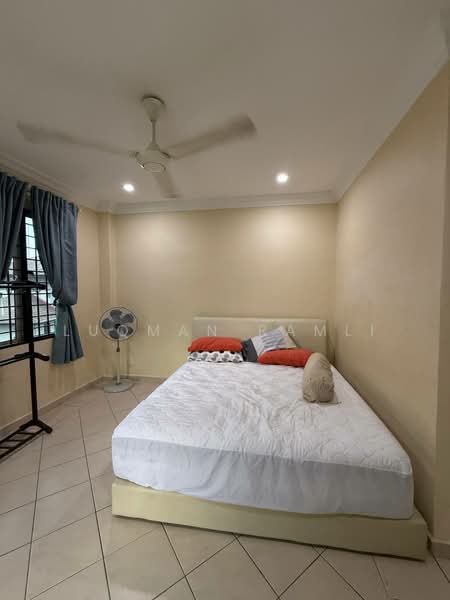 Kondominium untuk Dijual di Sri Lojing Condominiums - Luqman Ramli - Bedroom - PropertyGuru.com.my