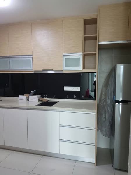 Service Residence for Sale at Tiara Mutiara 2 - CJ Lee - Kitchen - PropertyGuru.com.my