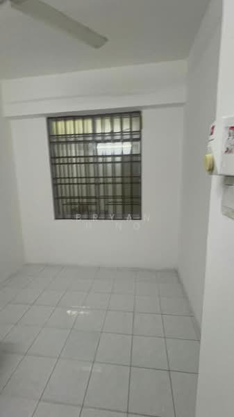 Pangsapuri untuk Dijual di Desa Bukit Dumbar - Bryan H'ng - Interior - PropertyGuru.com.my
