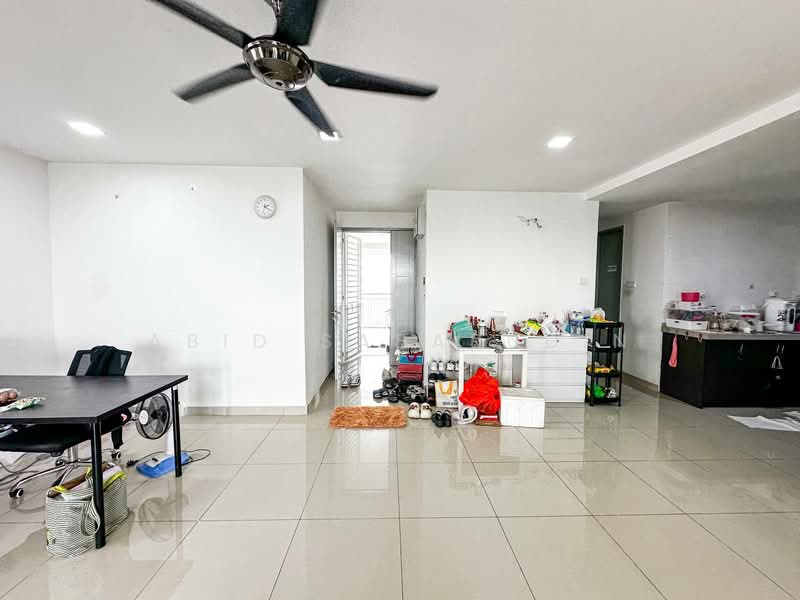 Kondominium untuk Dijual di Suasana Lumayan - Abid Sabarudin - Living Room - PropertyGuru.com.my