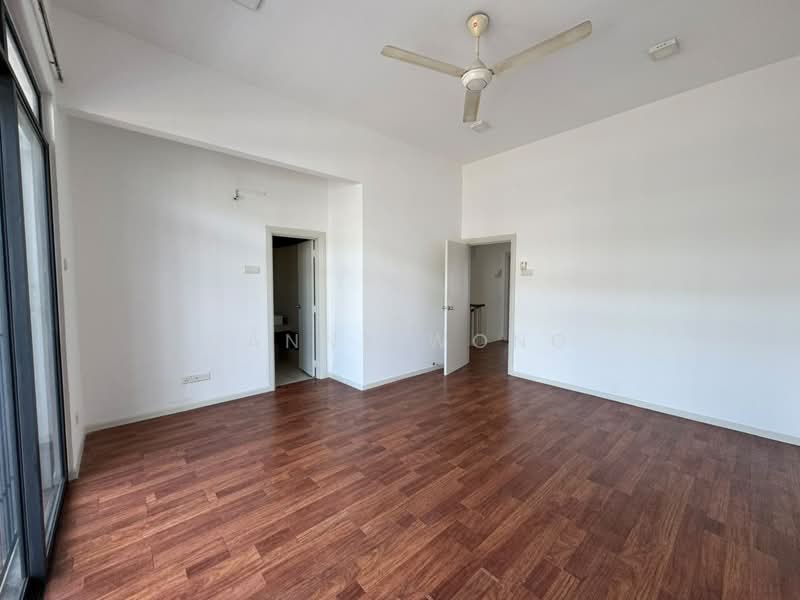 2.5-storey Terraced House for Sale in Rawang (Selangor) - Danny Wong - Living Room - PropertyGuru.com.my