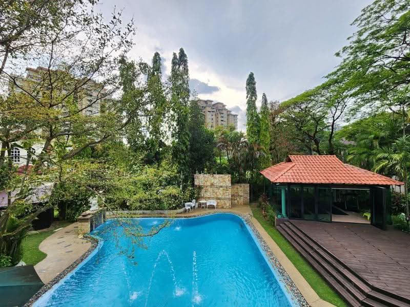 Bungalow House for Sale in Shah Alam (Selangor) - Zuraini Soh - Pool - PropertyGuru.com.my