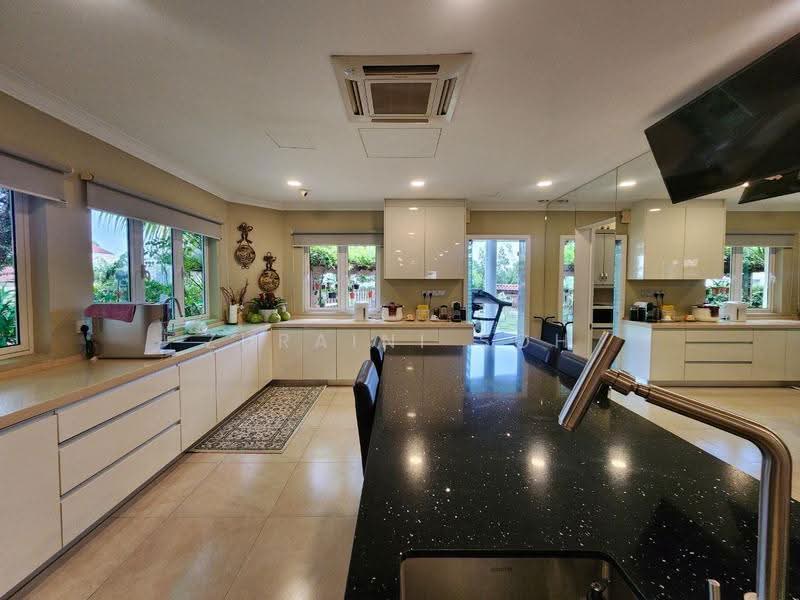 Bungalow House for Sale in Shah Alam (Selangor) - Zuraini Soh - Kitchen - PropertyGuru.com.my