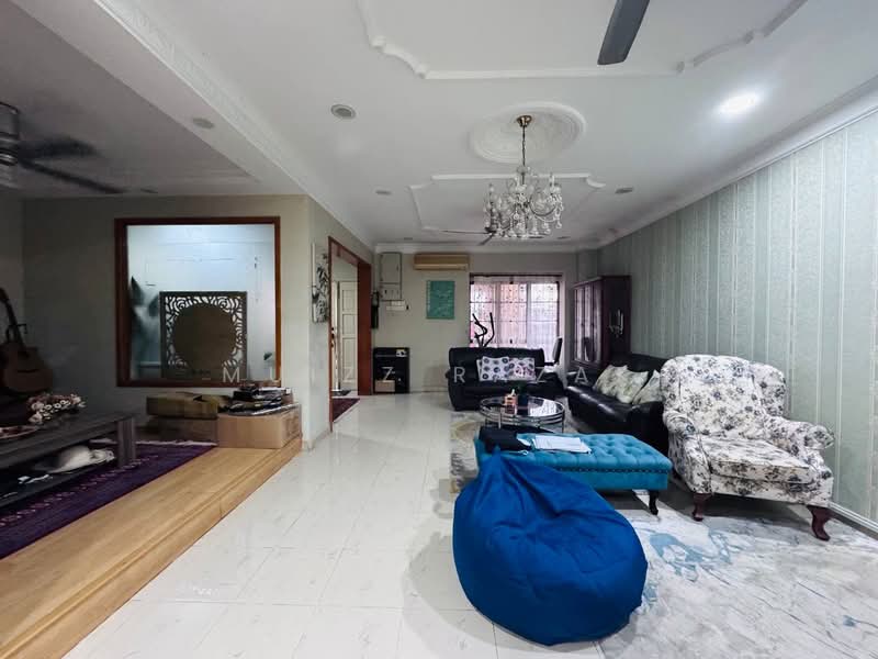 2-storey Terraced House for Sale in Bukit Jelutong (Shah Alam) - Muizz Razak - PropertyGuru.com.my