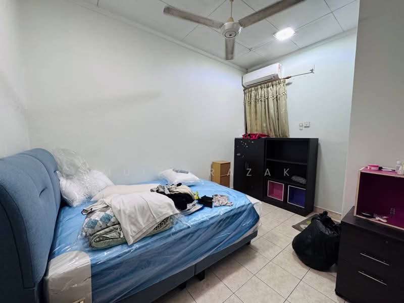2-storey Terraced House for Sale in Bukit Jelutong (Shah Alam) - Muizz Razak - PropertyGuru.com.my