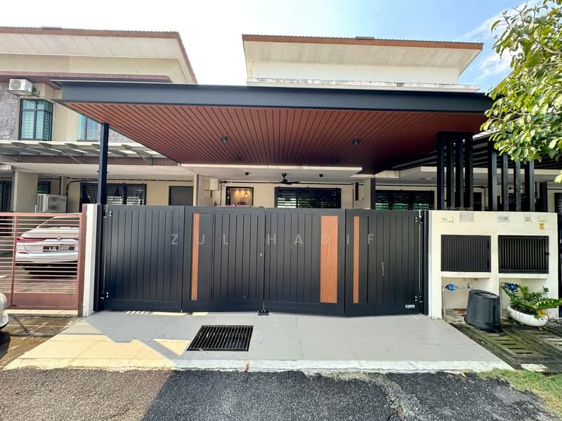 Rumah Teres 2 Tingkat untuk Dijual di Taman Saujana KLIA (Sepang) - Zul Hasif - PropertyGuru.com.my