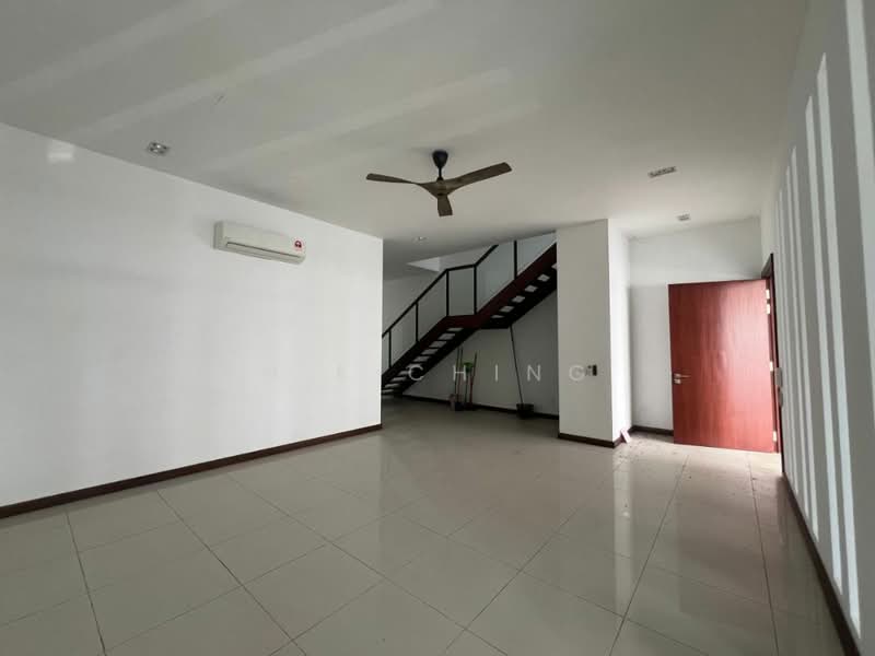 2-storey Terraced House for Rent in Eco Sanctuary (Telok Panglima Garang) - H.K Ching - Living Room - PropertyGuru.com.my