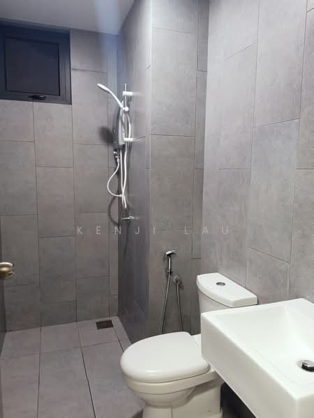 Kondominium untuk Disewa di Pitta Residensi - Kenji Lau - Bathroom - PropertyGuru.com.my