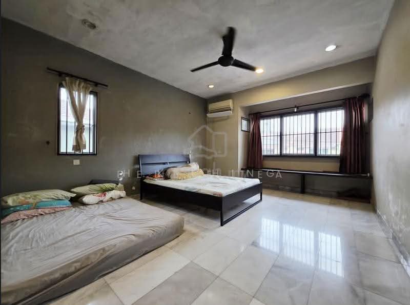 2-storey Terraced House for Sale in Seksyen 5 (Kota Damansara) - H.K Ching - Bedroom - PropertyGuru.com.my
