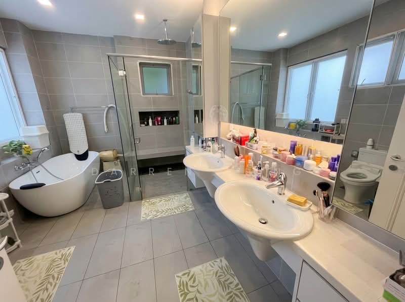 Rumah Banglo untuk Dijual di Damansara Heights (Damansara Heights) - Darren Leong - Bathroom - PropertyGuru.com.my