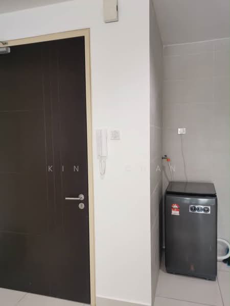 Pangsapuri untuk Dijual di Central Residence @ Sungai Besi - KINKI CHAN - Entrance - PropertyGuru.com.my