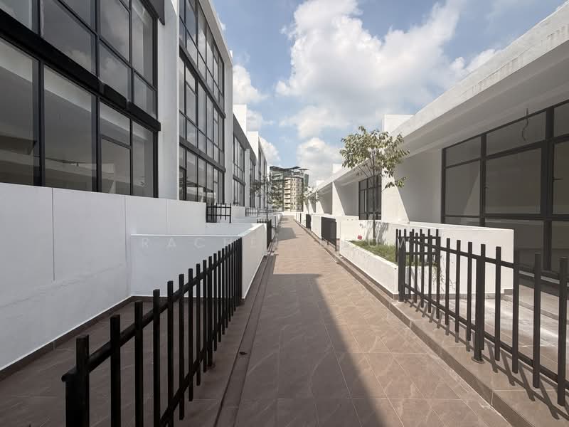 4-storey Terraced House for Sale in Damansara Perdana (Selangor) - Rachel Leow - PropertyGuru.com.my