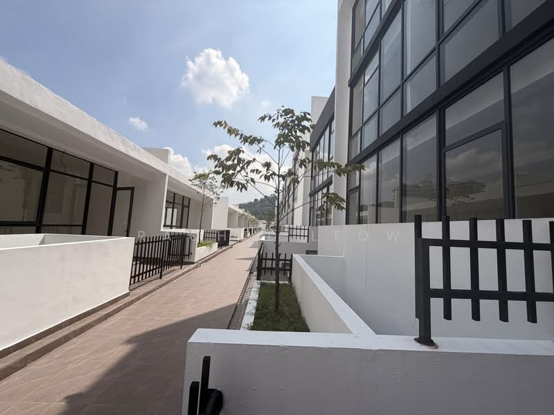 4-storey Terraced House for Sale in Damansara Perdana (Selangor) - Rachel Leow - PropertyGuru.com.my