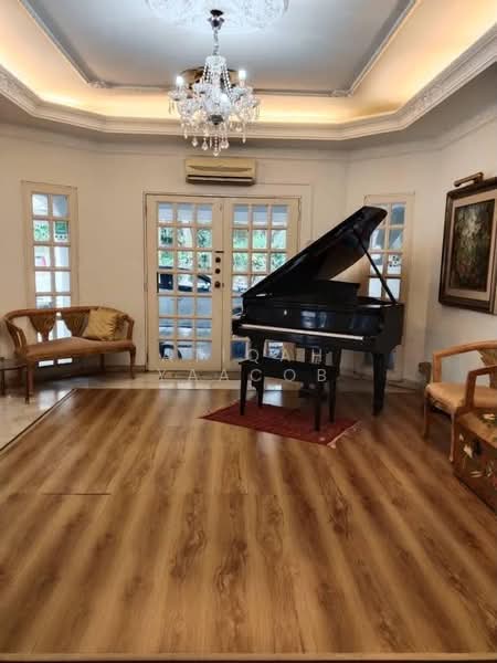 Banglo Lot Kosong untuk Dijual di Seksyen 6 (Shah Alam) - Atiqah Yaacob - PropertyGuru.com.my