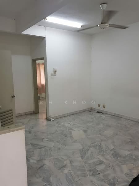 Rumah Teres 2 Tingkat untuk Disewa di Usj 2 (Subang Jaya) - KH Khoo - Interior - PropertyGuru.com.my