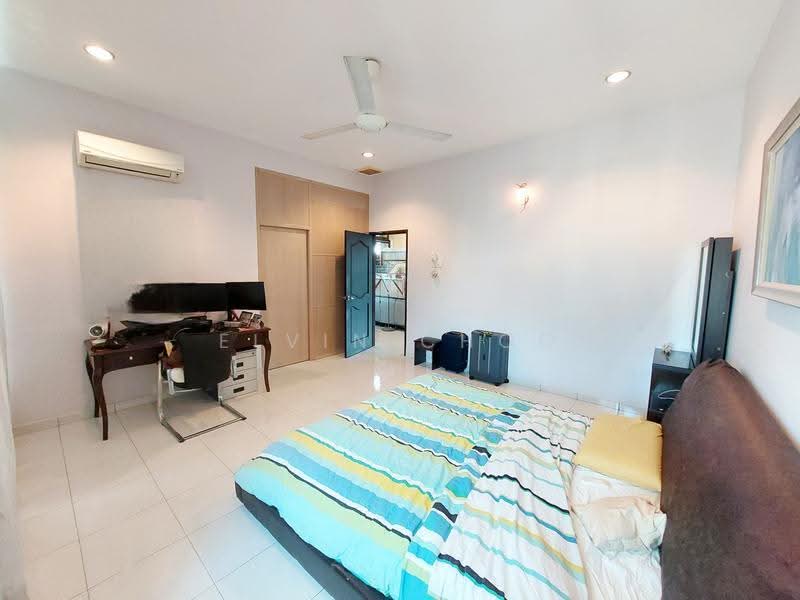 Semi-Detached House for Sale in Taman Seri Cendana (Juru) - Elvin Choo - Bedroom - PropertyGuru.com.my