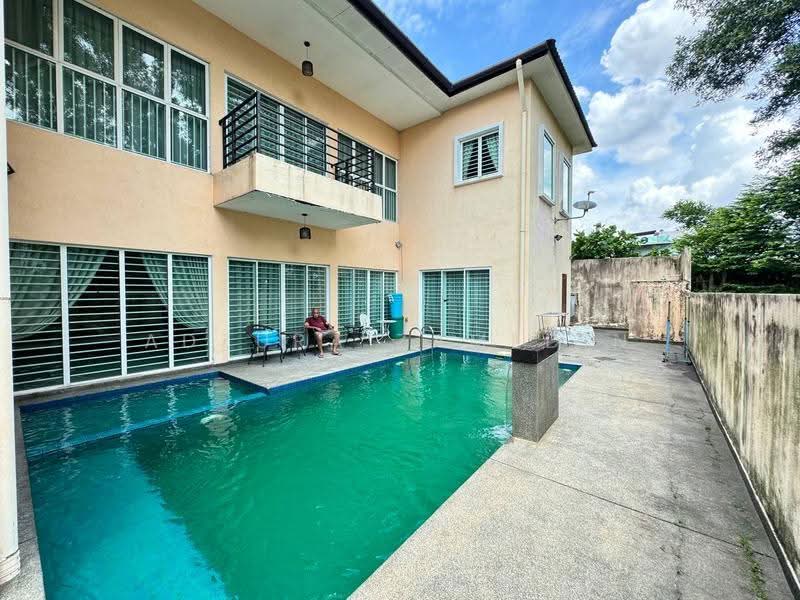 Bungalow House for Sale in Usj 3d (Subang Jaya) - Adzura Zamedin - Exterior - PropertyGuru.com.my