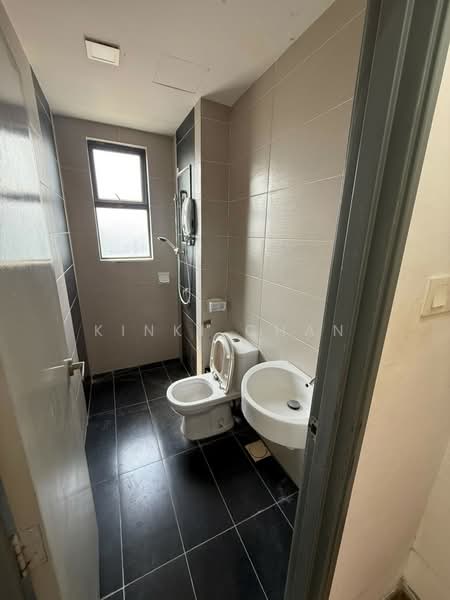 Servis Apartment untuk Dijual di Amaya Maluri - KINKI CHAN - Bathroom - PropertyGuru.com.my