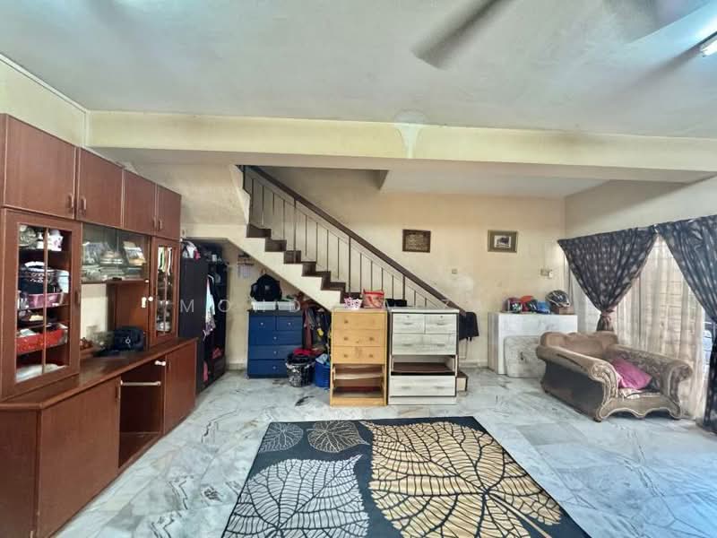 Rumah Teres 2 Tingkat untuk Dijual di Kajang (Selangor) - Mohd Faizal - Living Room - PropertyGuru.com.my