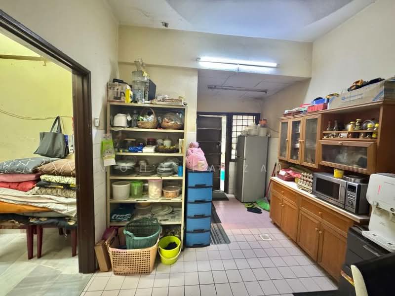 Rumah Teres 2 Tingkat untuk Dijual di Kajang (Selangor) - Mohd Faizal - Kitchen - PropertyGuru.com.my