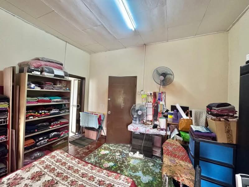 Rumah Teres 2 Tingkat untuk Dijual di Kajang (Selangor) - Mohd Faizal - Bedroom - PropertyGuru.com.my