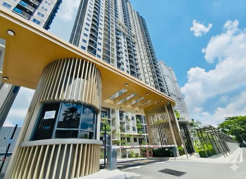 Servis Apartment untuk Disewa di One Equine - Evanslee . - Exterior - PropertyGuru.com.my