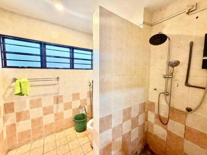 2-storey Terraced House for Sale in Bukit Jelutong (Shah Alam) - Aida Ramli - PropertyGuru.com.my
