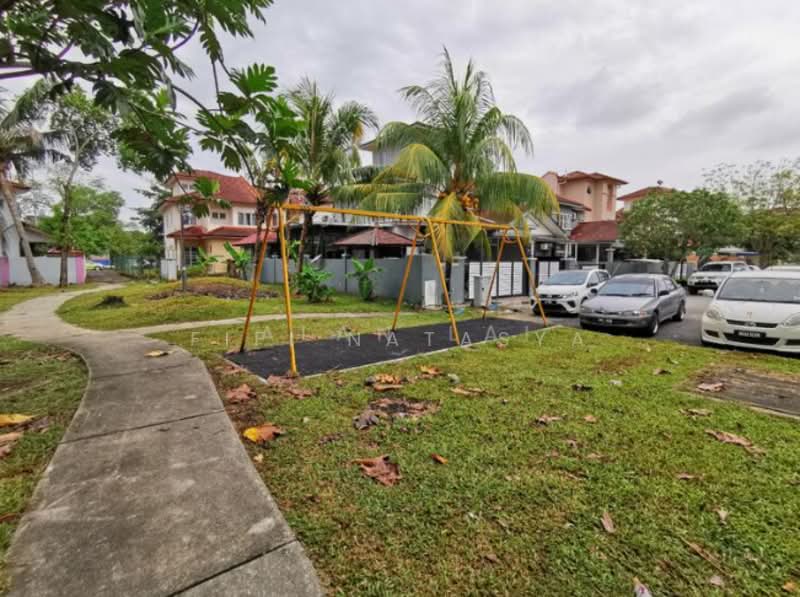Rumah Teres 2.5 Tingkat untuk Dijual di Puchong (Selangor) - Fifi Natasya - Exterior - PropertyGuru.com.my
