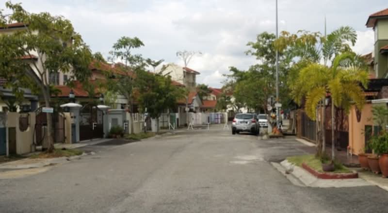 Rumah Teres 2.5 Tingkat untuk Dijual di Puchong (Selangor) - Fifi Natasya - Exterior - PropertyGuru.com.my