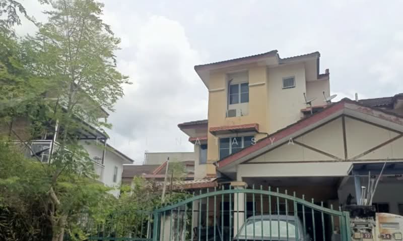 Rumah Teres 2.5 Tingkat untuk Dijual di Puchong (Selangor) - Fifi Natasya - Exterior - PropertyGuru.com.my