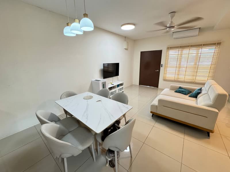 2-storey Terraced House for Rent in Dengkil (Selangor) - Ahmad Faiz - Living Room - PropertyGuru.com.my