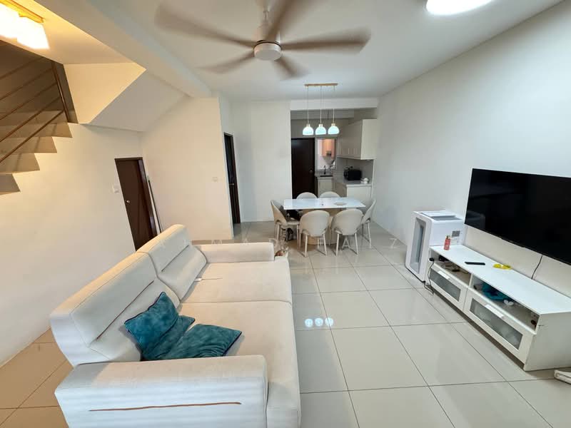 2-storey Terraced House for Rent in Dengkil (Selangor) - Ahmad Faiz - Living Room - PropertyGuru.com.my