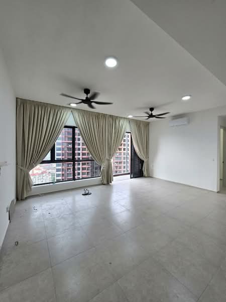Condominium for Rent at EdgeWood Residences @ SkySanctuary - Venice Tiong - Living Room - PropertyGuru.com.my