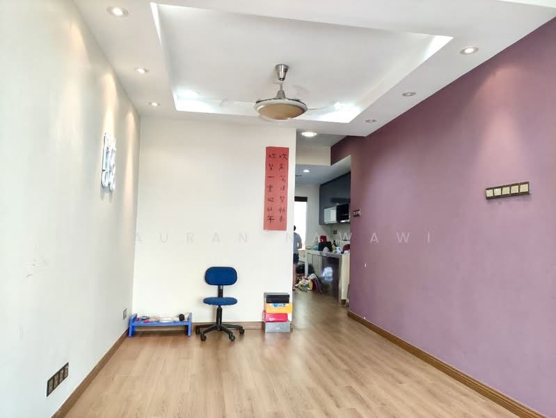 Apartment for Sale at Greenhills Ideal Heights - Fauran Nawawi - Living Room - PropertyGuru.com.my