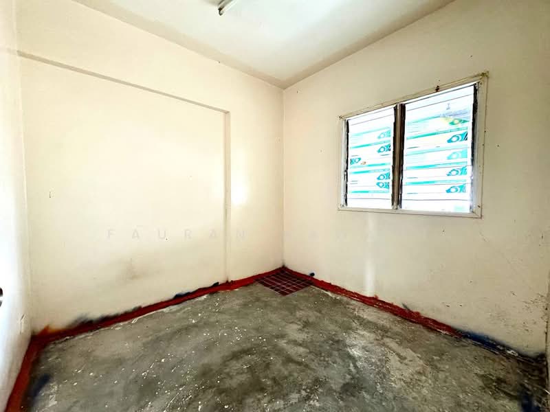 Pangsapuri untuk Dijual di Pangsapuri Bukit Baru - Fauran Nawawi - PropertyGuru.com.my