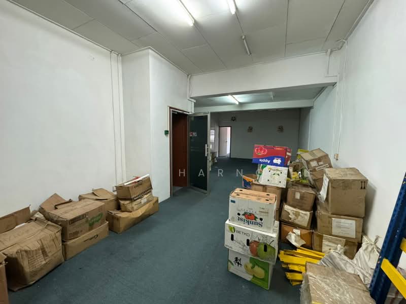 Shop / Office for Rent in Tampoi (Johor) - Hong Charng Lee - Interior - PropertyGuru.com.my