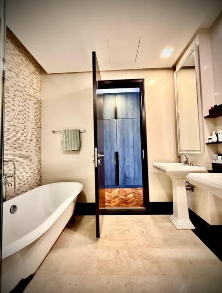 Condominium for Sale at Quayside Seafront Resort Condominiums - Yee Peng Lee - Bathroom - PropertyGuru.com.my