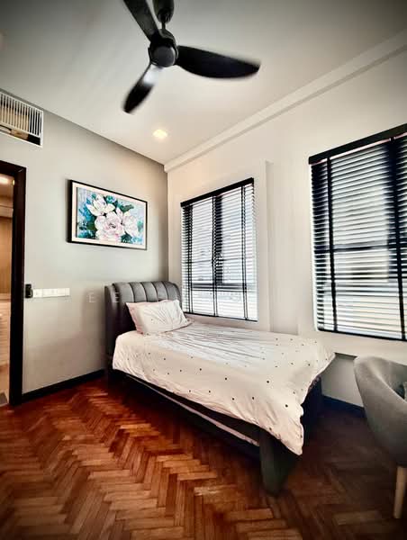Condominium for Sale at Quayside Seafront Resort Condominiums - Yee Peng Lee - Bedroom - PropertyGuru.com.my